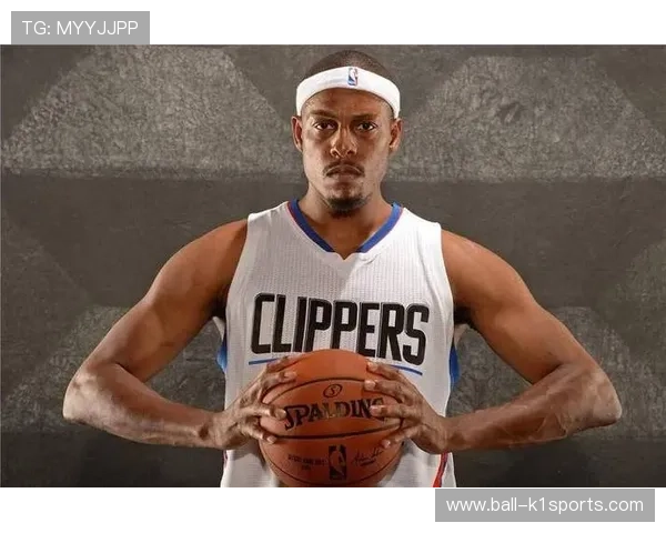 英伦硬汉皮尔斯传奇生涯回顾从铁血后卫到足坛精神象征